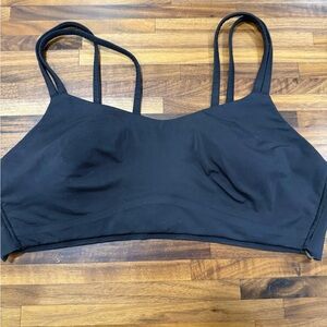 Lululemon like a cloud bra